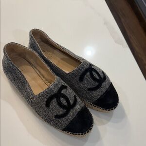 CHANEL Black and Gray tweed Espadrilles
